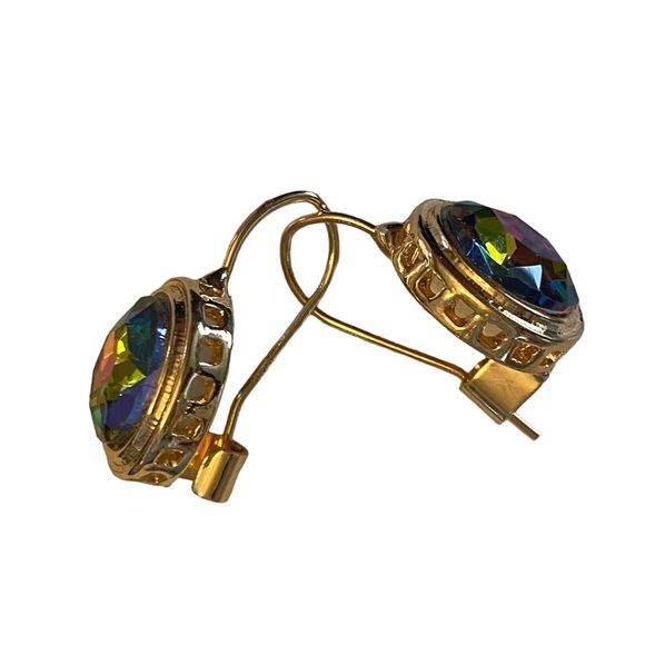 Rainbow IRIDESCENT CRYSTAL LEVER BACK EARRINGS - Picture 2 of 4